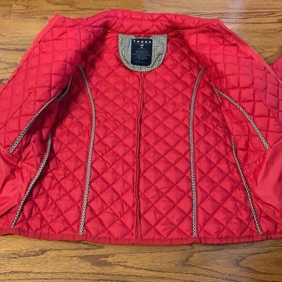 Size medium light weight jacket - Picture 7 of 7